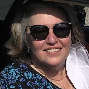 Meet your Posher, Julie